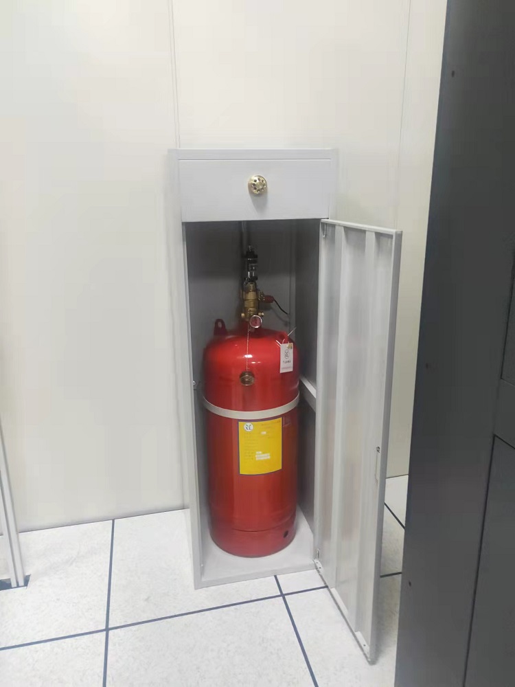 七氟丙烷气体自动灭火系统