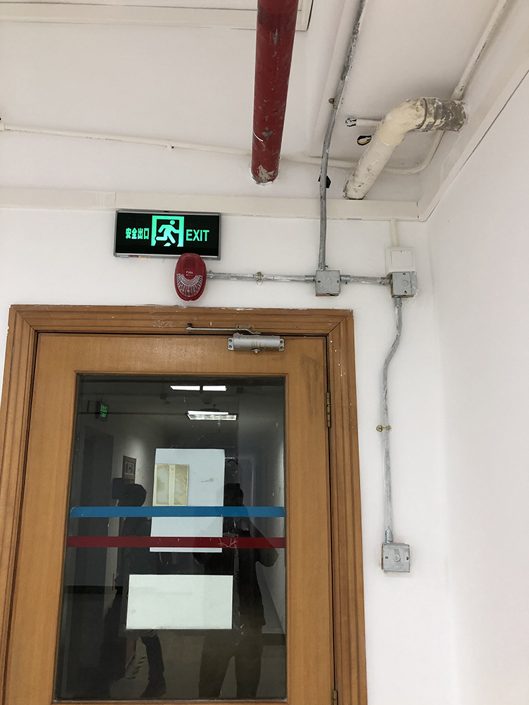 声光报警器