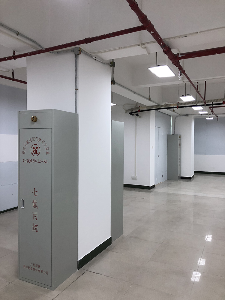 柜式灭火装置.jpg