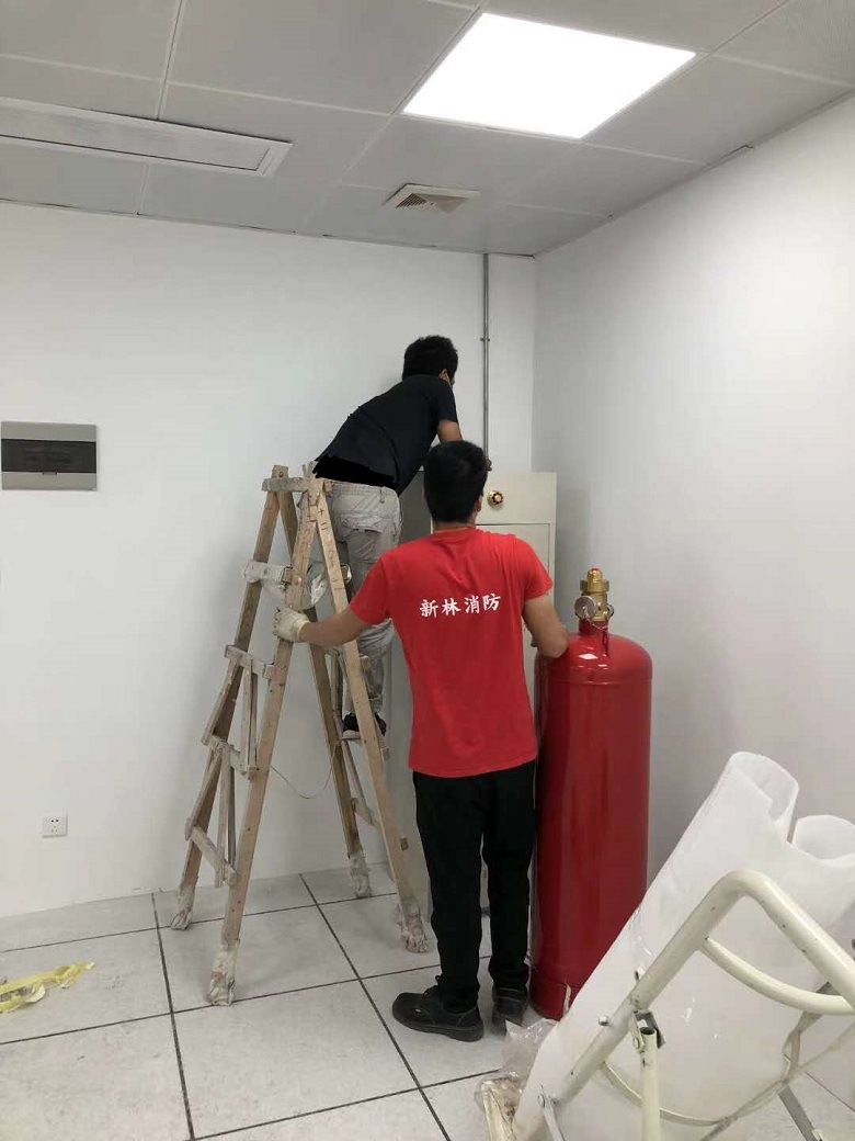 安装柜式七氟丙烷